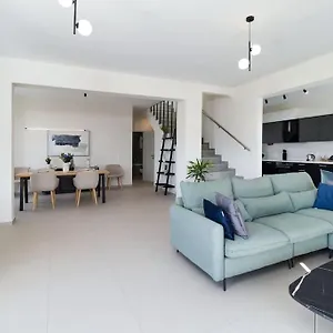 Villa Lamzi's, Chania (Crete)